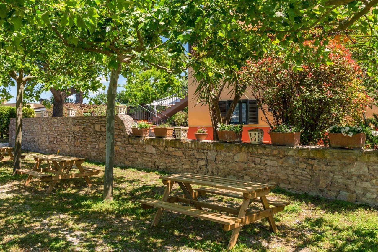 Agriturismo Le Vecchie Scuole Campiglia Marittima Dış mekan fotoğraf