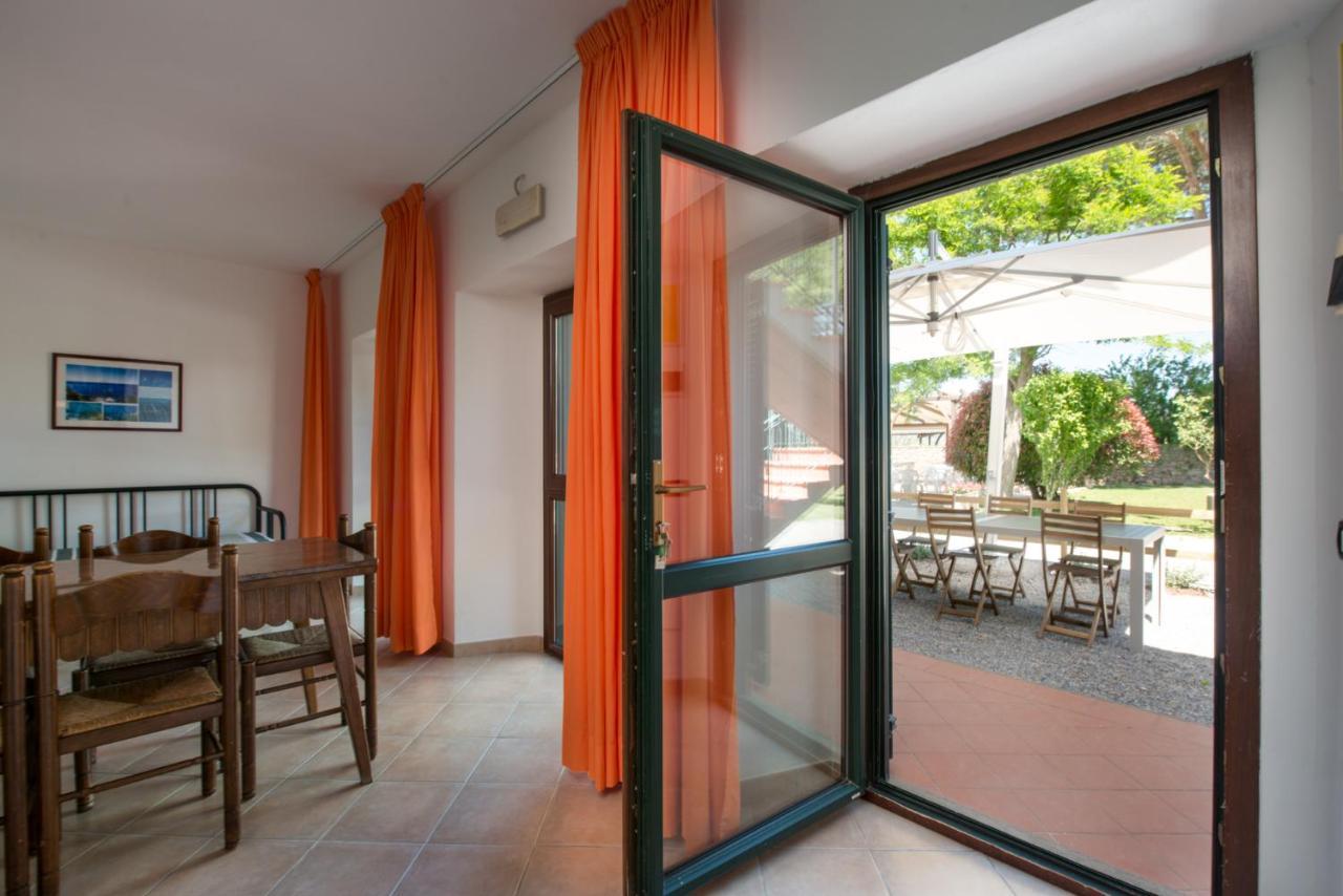 Agriturismo Le Vecchie Scuole Campiglia Marittima Dış mekan fotoğraf
